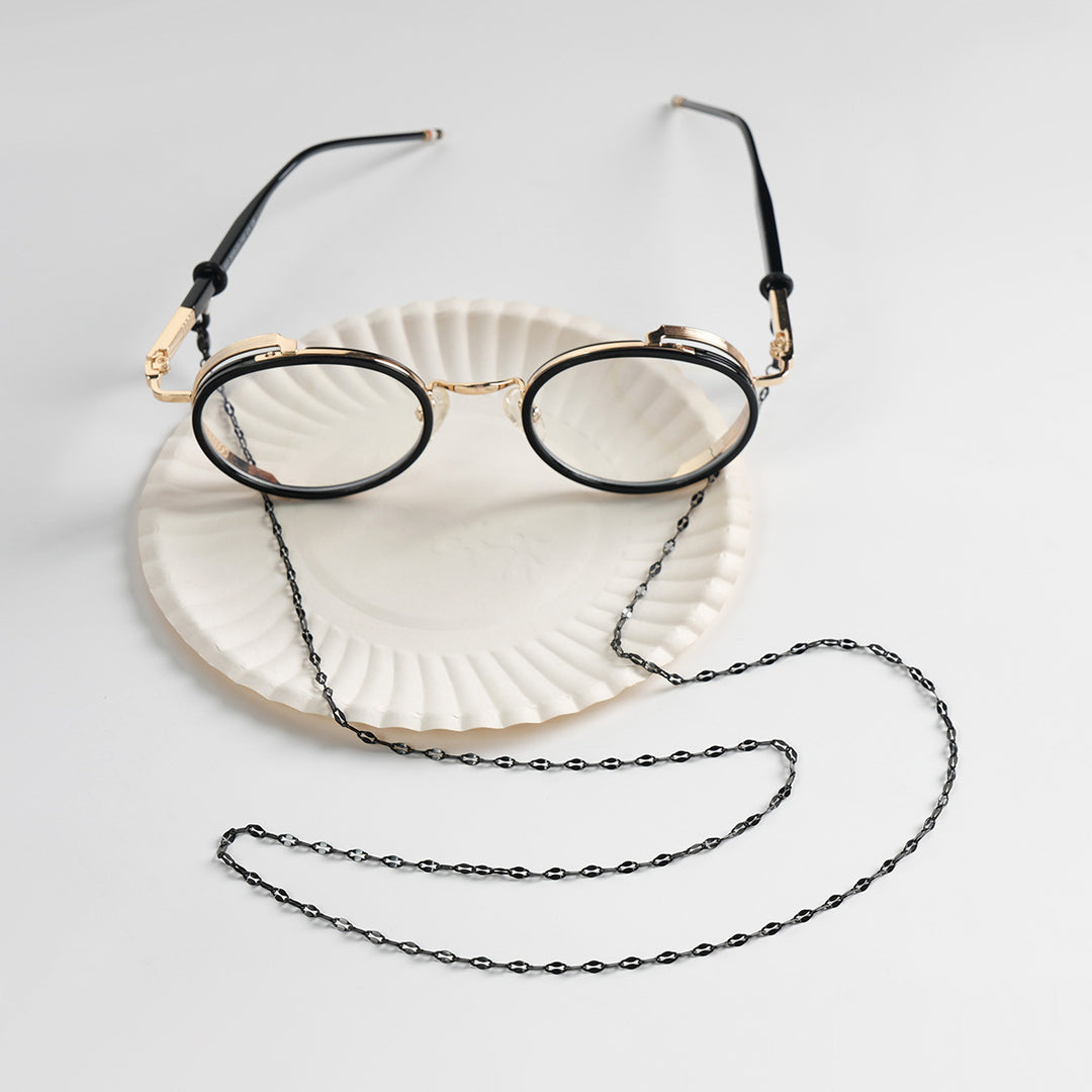 Lightweight Chain Eyewear Holder Stornfield