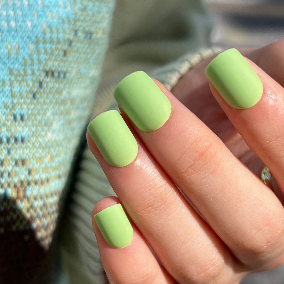 Matt lacquered nail art Stornfield