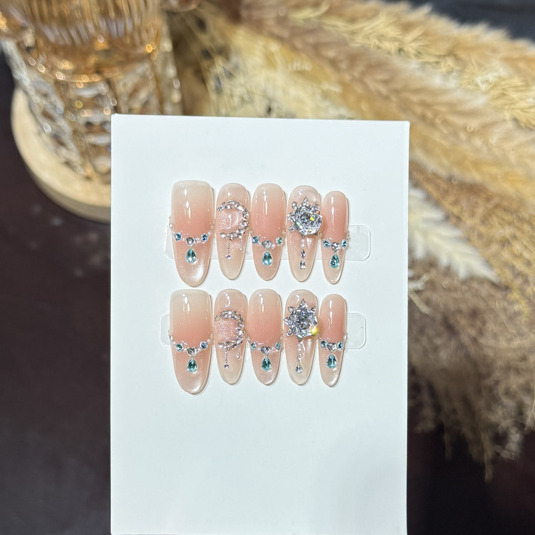 Decorative Press-On Nail Art Set with Unique Gemstone Accents Stornfield
