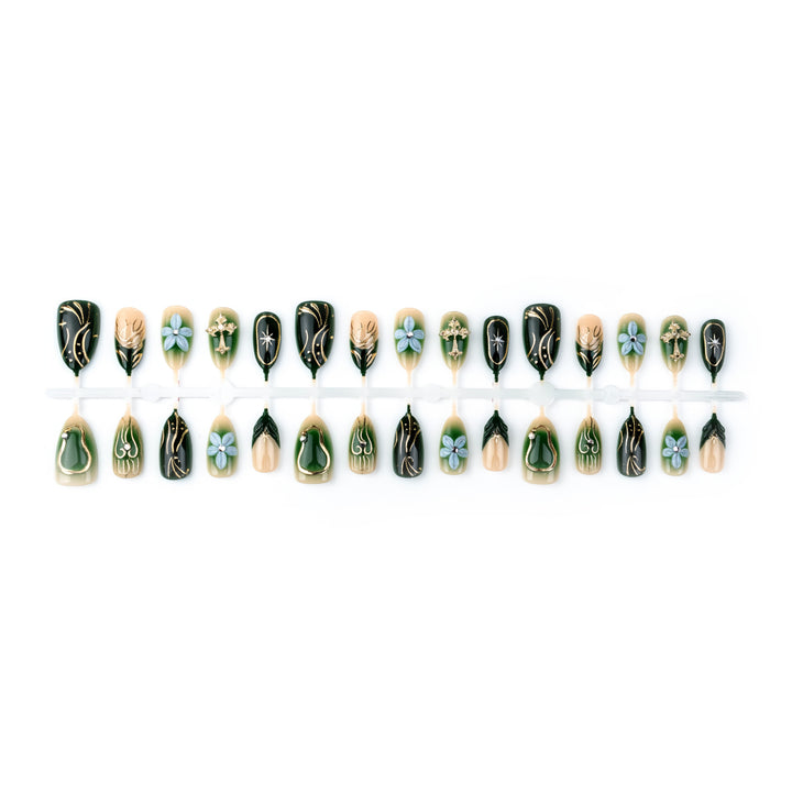Artistic Floral-Inspired Press-On Nail Art Stornfield