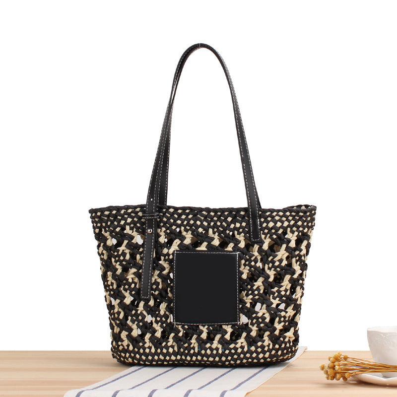 Beach bag with practical inner pockets and sturdy handles Stornfield