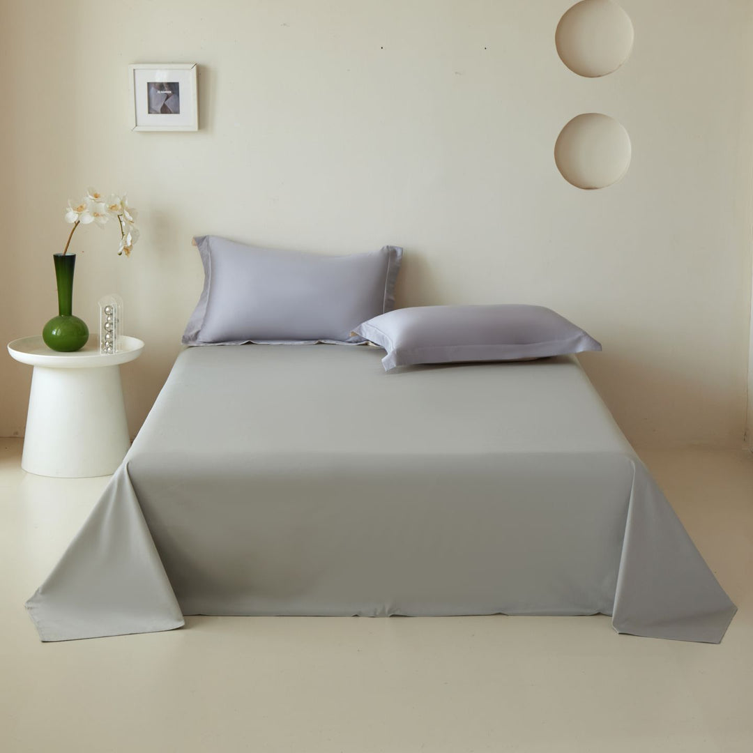 Luxury Cotton Sateen Bed Sheet Set with Deep Pockets and Flanged Pillowcases