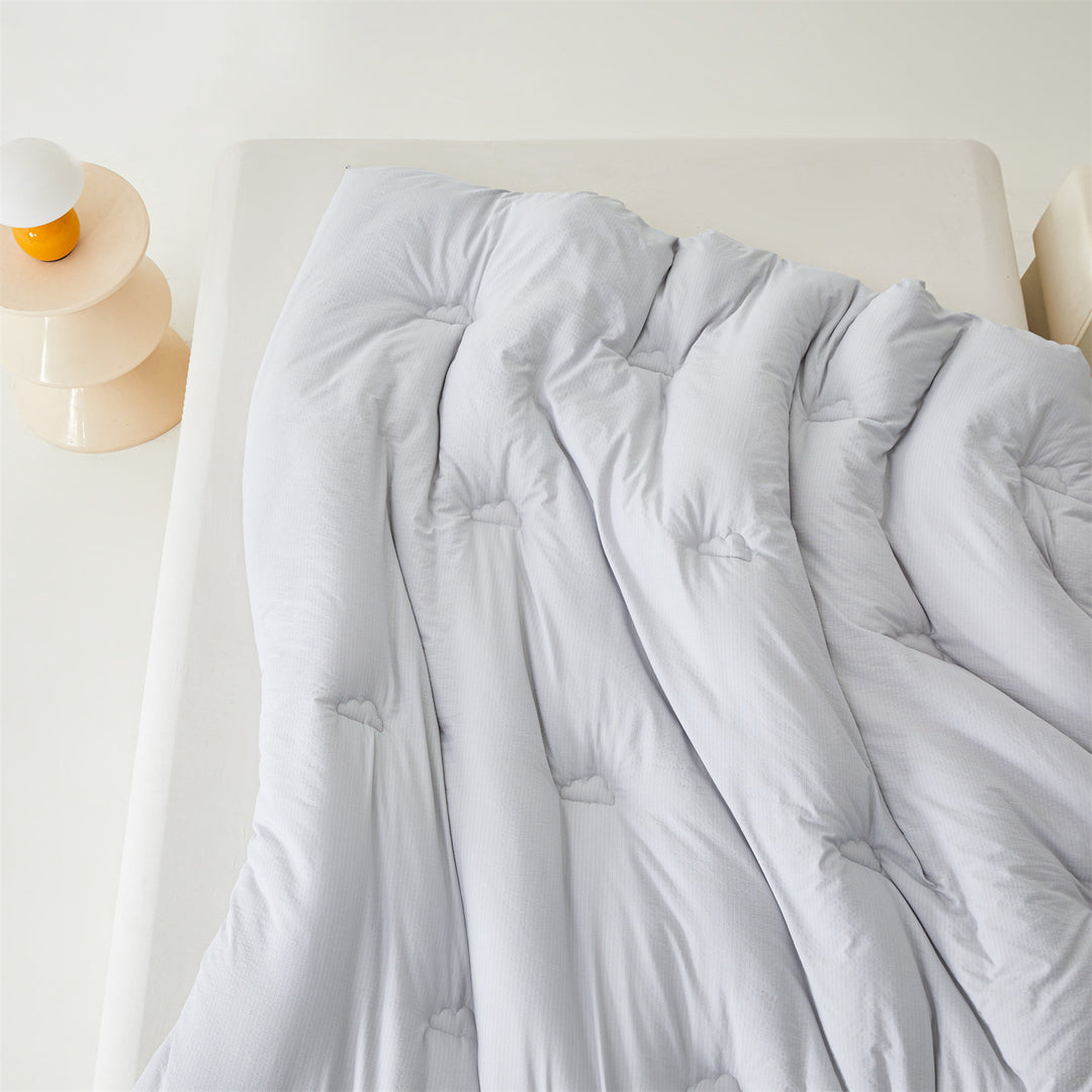 Ladies Luxurious Down Blanket Stornfield