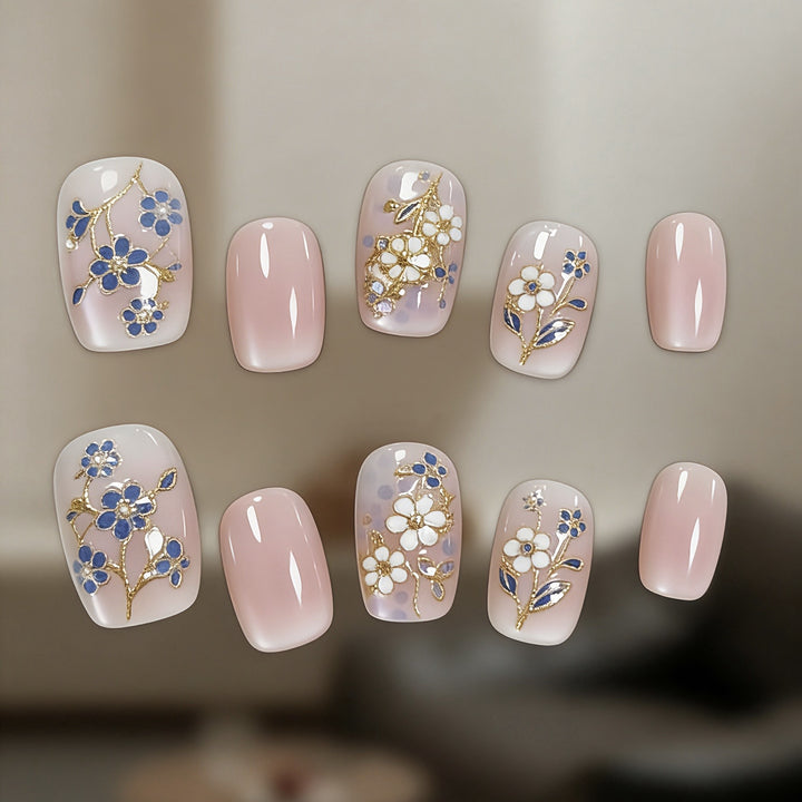 Floral-Inspired Press-On Nail Art Collection