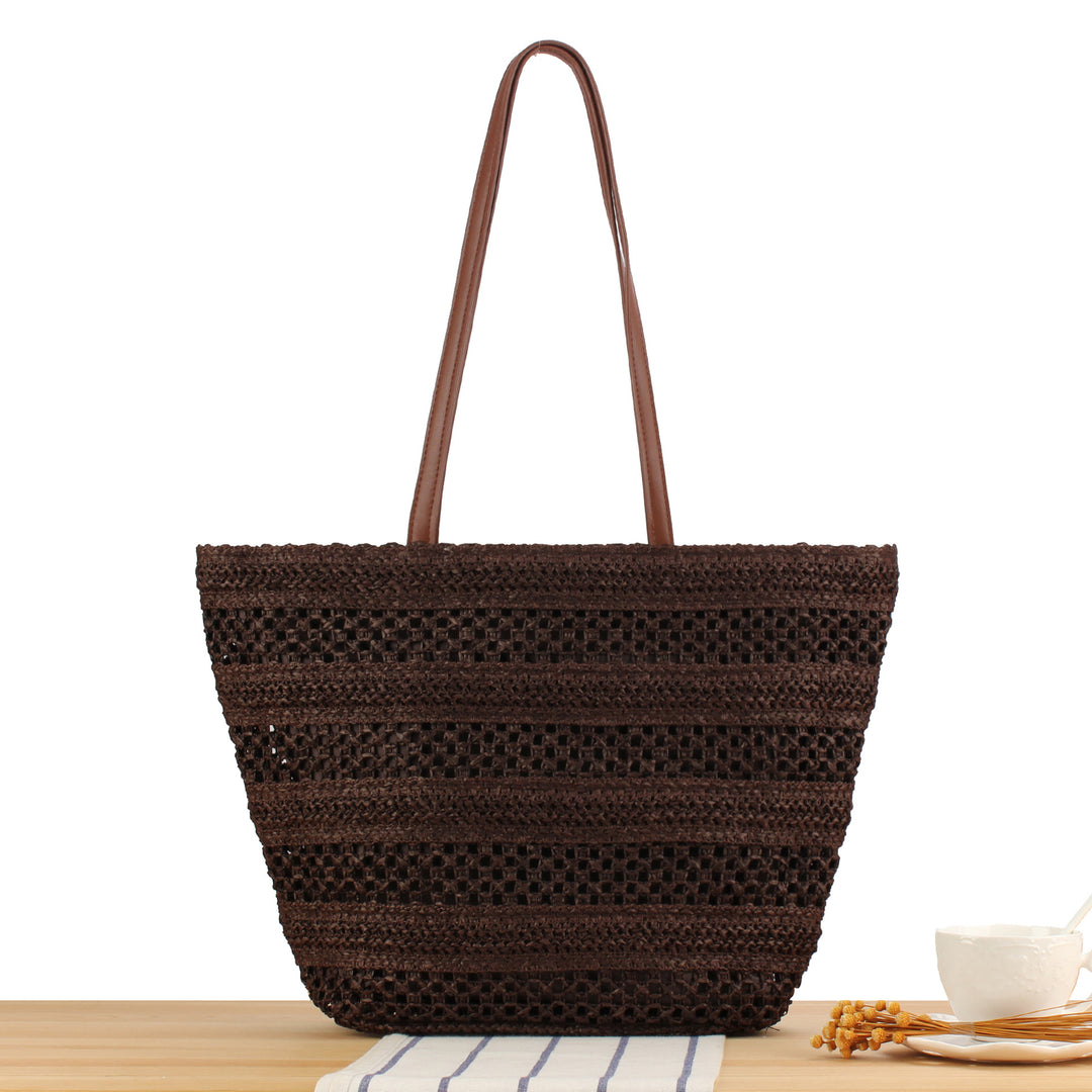 Basket bag with elegant straw construction Stornfield