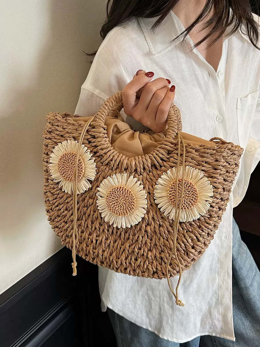 Handbag made of natural material with floral accents Stornfield