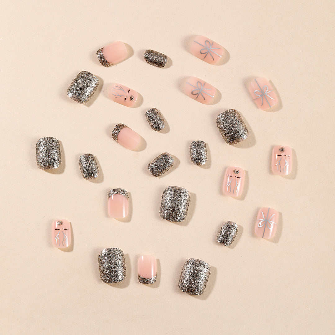 Festive Holiday Nail Art Design Stornfield