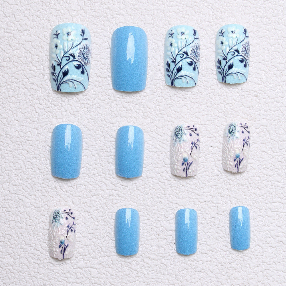 Botanical Floral Press-On Nail Art Stornfield