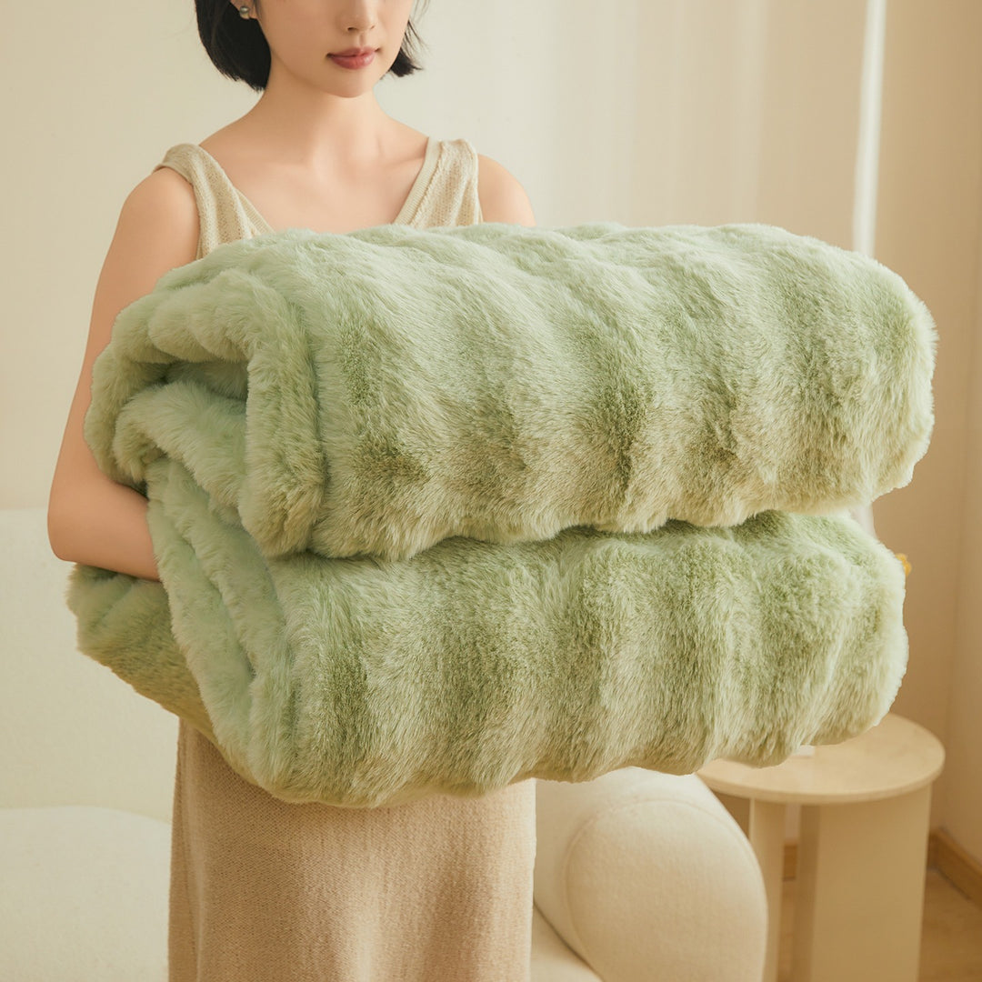 Luxurious Plush Throw Blanket