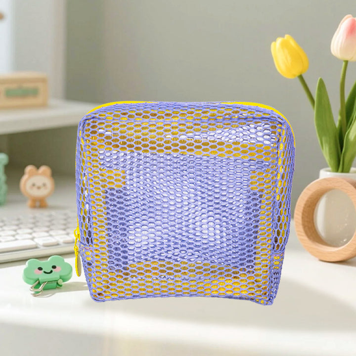 Practical mesh toiletry bag Stornfield