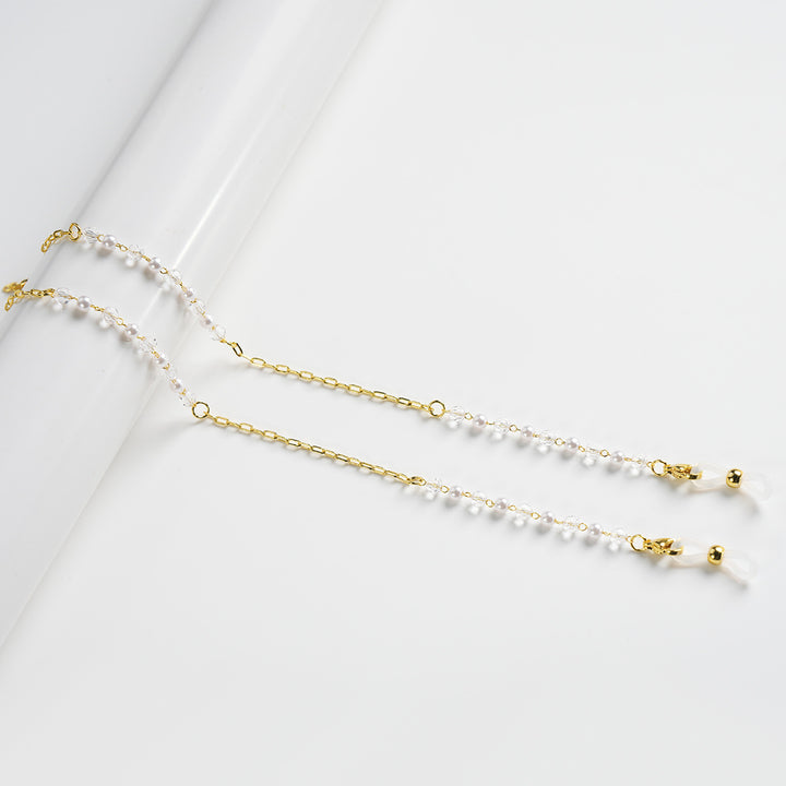 Elegant Beaded Chain Eyewear Holder Stornfield