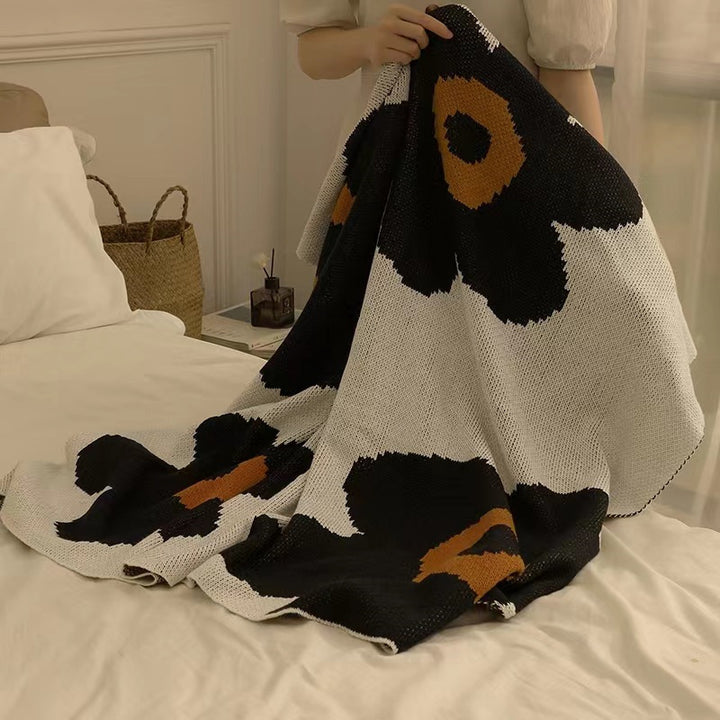 Floral Patterned Knit Throw Blanket
