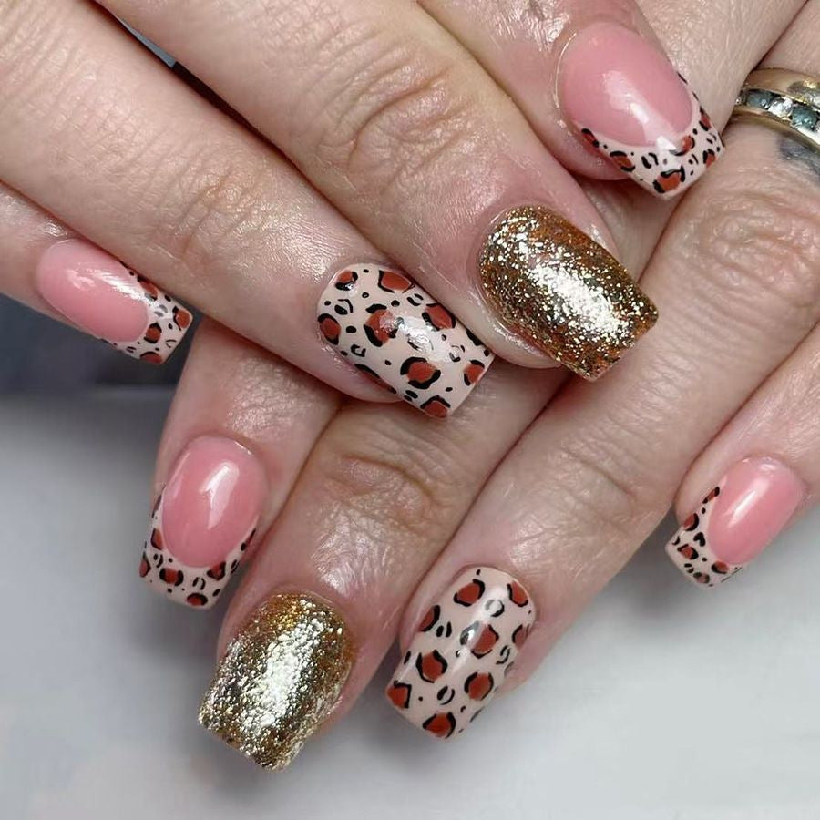 Artistic Fall-Themed Nail Art Stornfield
