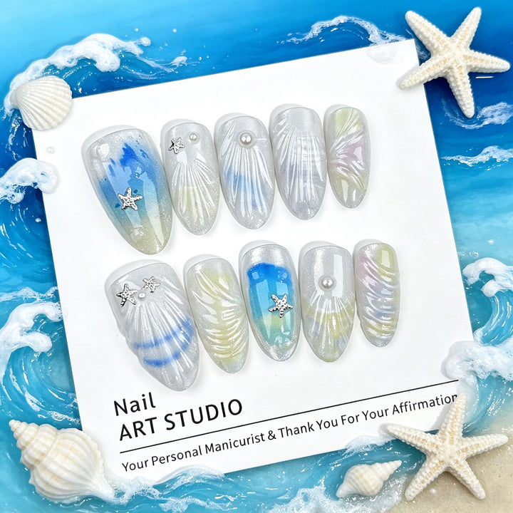 Decorative Nail Art Press-On Kit
