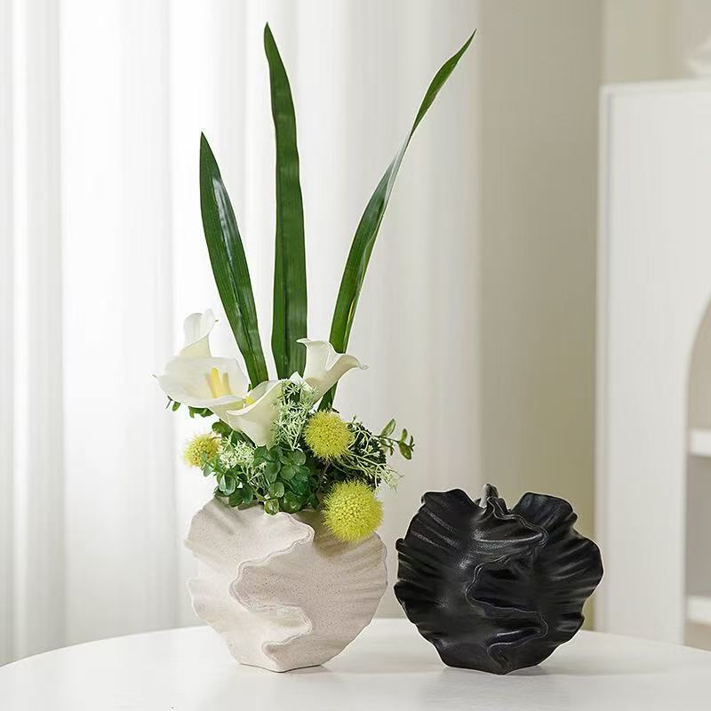 Elegant and modern decorative bowl Stornfield