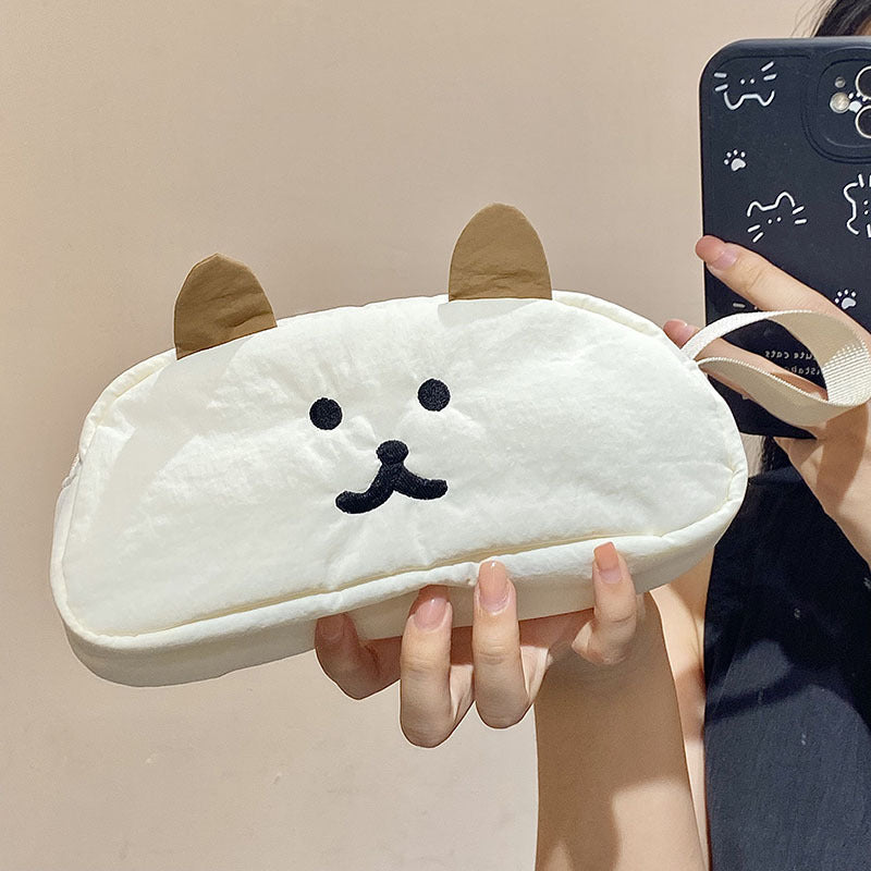 Handy bags with cute pig design Stornfield