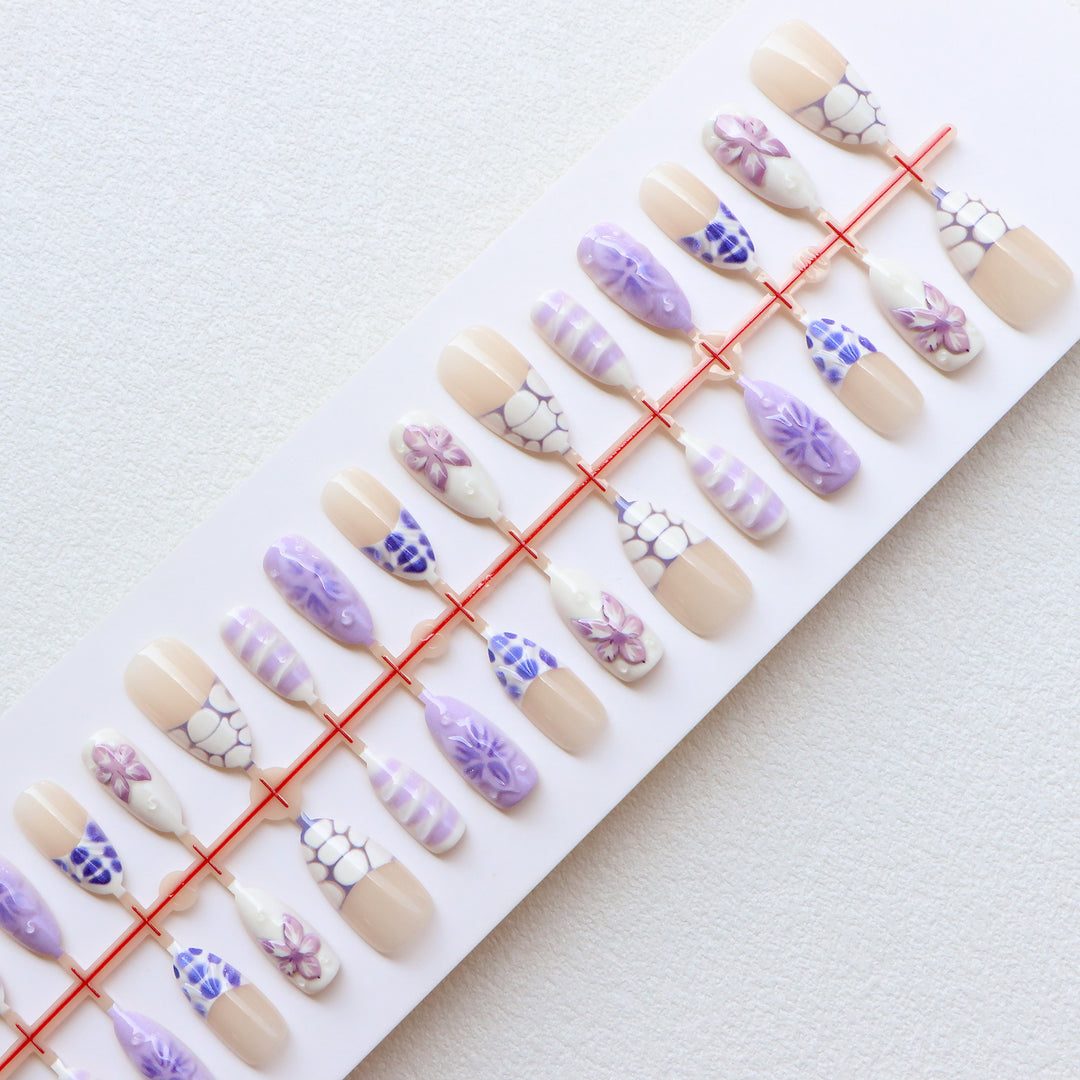 Artistic Press-On Nail Collection Stornfield