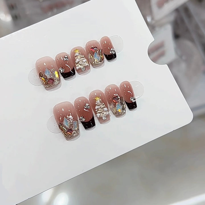 Artistic Holiday-Themed Press-On Nail Set Stornfield