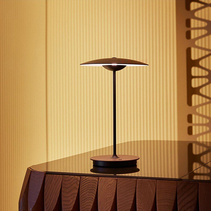 Sleek Modern Table Lamp with Minimalist Design