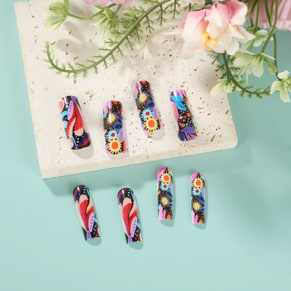 Creative Art Nails in Artistic Floral Design Stornfield