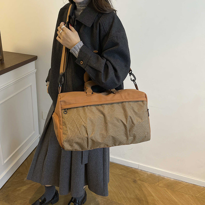 Sporty Shoulder Bag With Adjustable Shoulder Strap Stornfield
