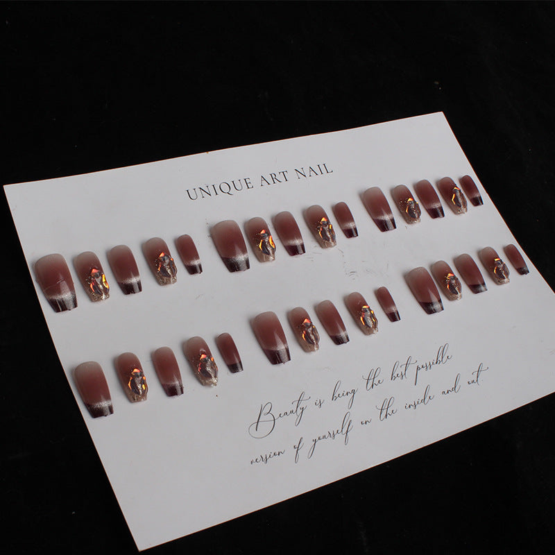 Glossy Gradient Press-On Nail Art Set with Decorative Accents Stornfield
