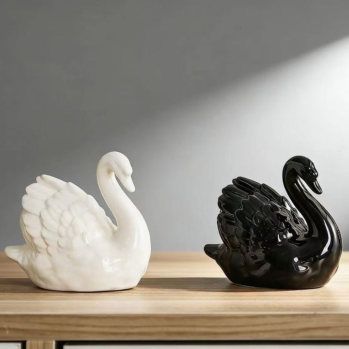 Elegant ceramic swan figure Stornfield