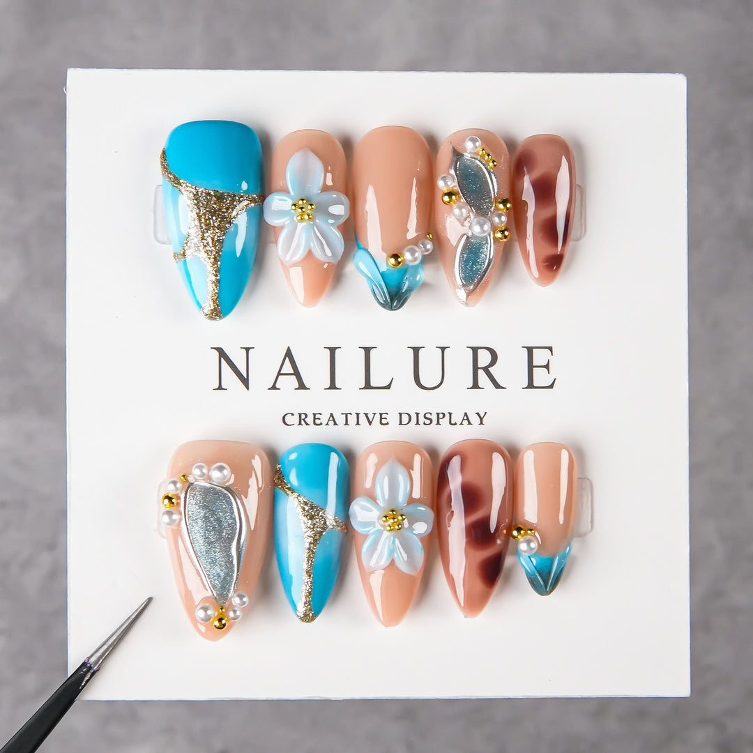 Artistic Floral Nail Set