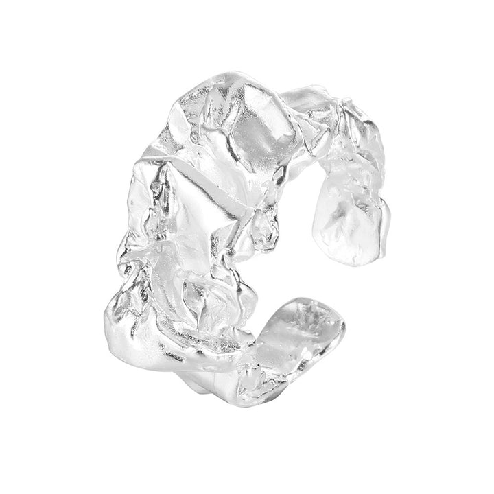 More elegant and timeless ring Stornfield
