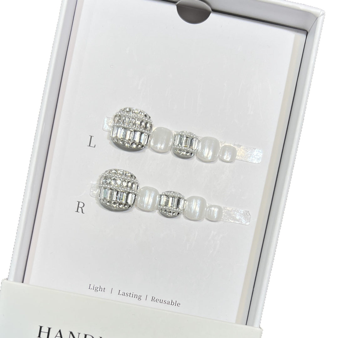Decorative Crystal-Embellished Hair Clip Set Stornfield
