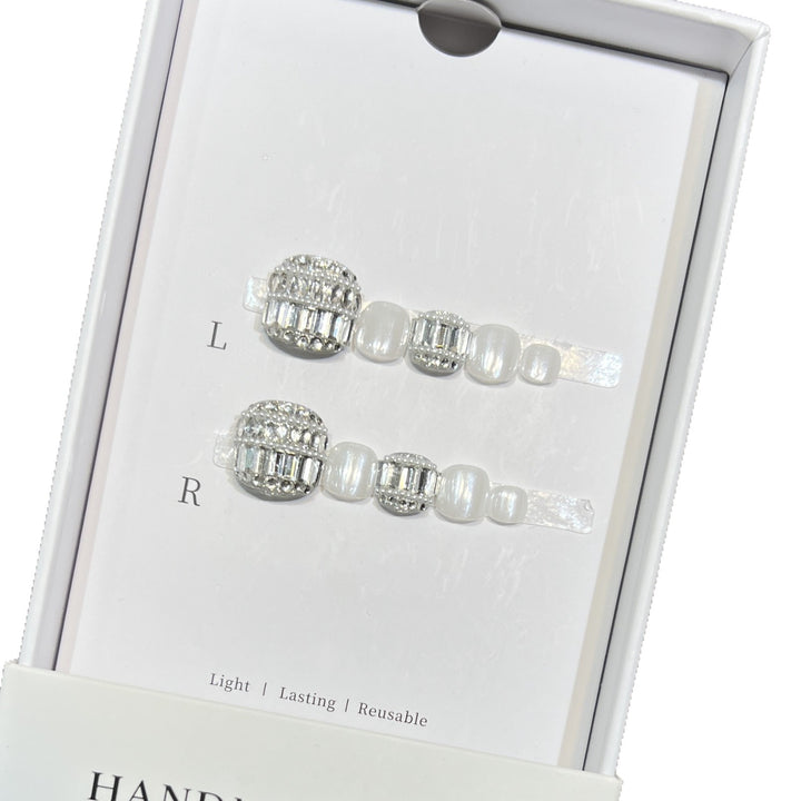 Decorative Crystal-Embellished Hair Clip Set Stornfield