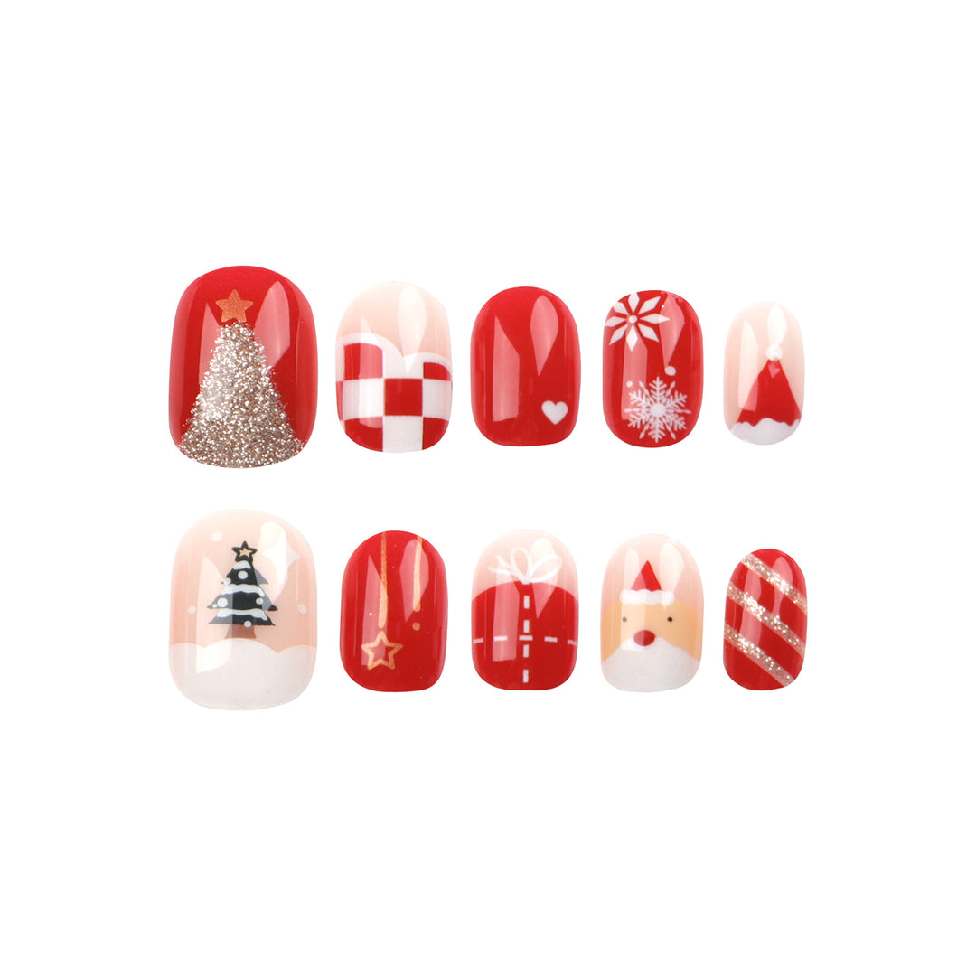 Festive nail art with Christmas motifs Stornfield