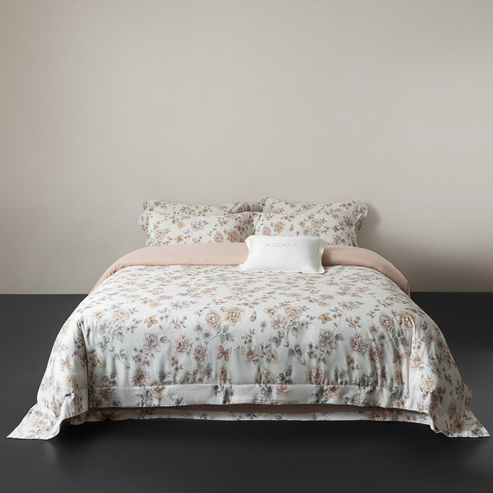 Linen-look cotton duvet cover set with delicate watercolor flower pattern and reversible function