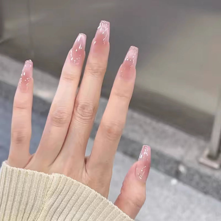 Elegant Art Nails Stornfield