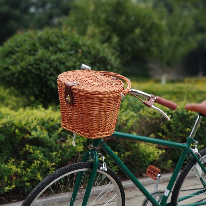 Elegant Picnic Basket Stornfield