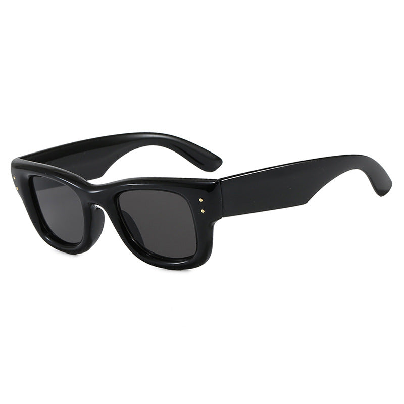 Women's fashionable sunglasses with wide, elegant frame and protective UV filter Stornfield