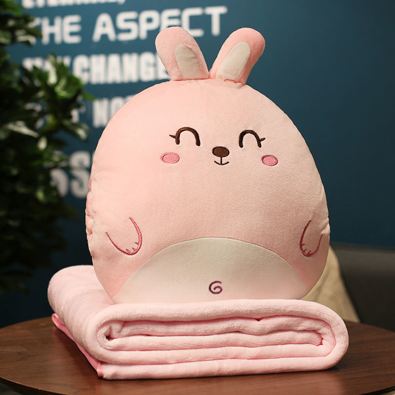 Plush carrot cushion and blanket set Stornfield