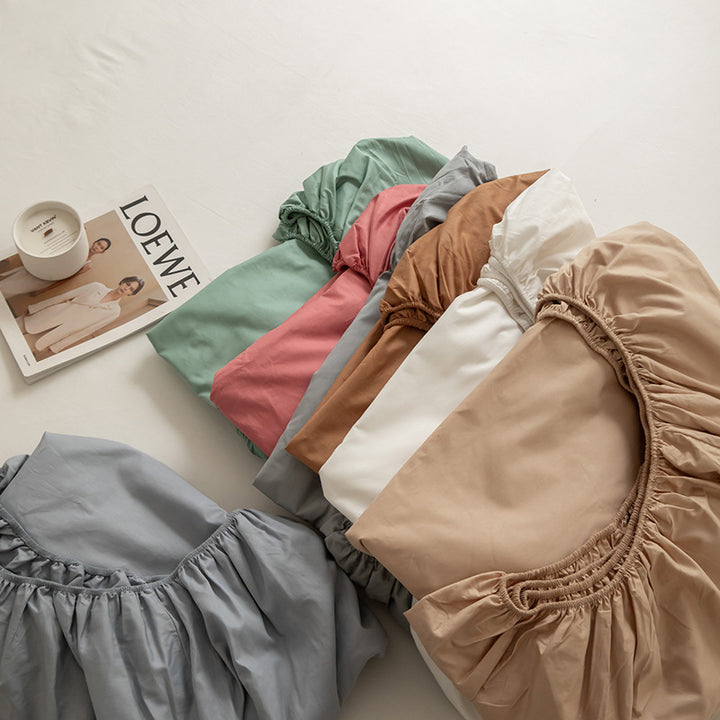 Extra-deep Jersey fitted sheet with premium cotton blend and all-around elastic