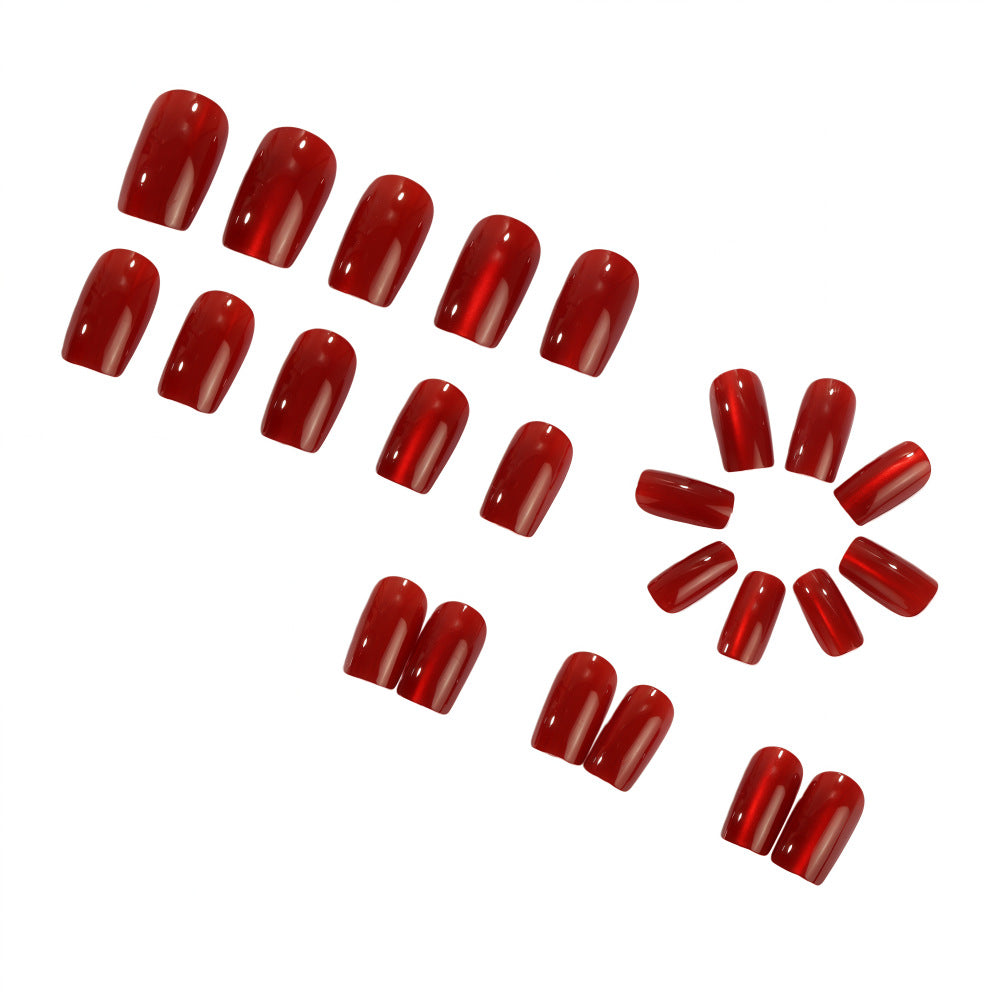 Artificial nails in elegant shine design Stornfield
