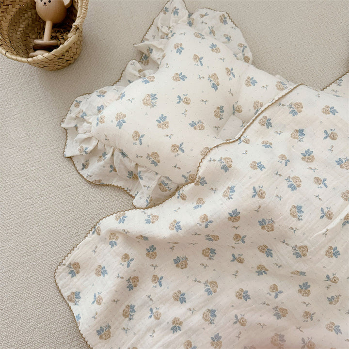 Unisex Muslin Blanket with delicate floral design and elegant ruffles Stornfield