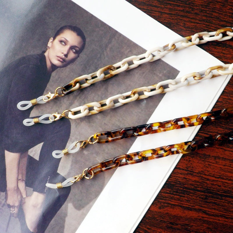 Fashionable Glasses Chain Made of High-Quality Plastic Stornfield