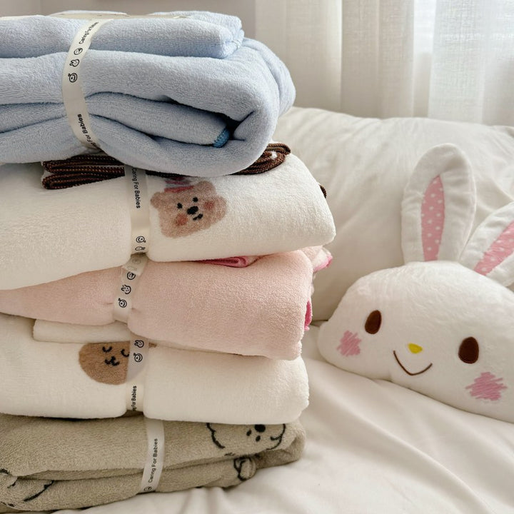 Plush Cotton Bath Towel Set with Cute Cloud Embroidery