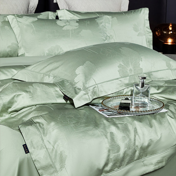 Silky Jacquard Floral Duvet Cover Bedding Ensemble with Hidden Zipper and Pillow Shams