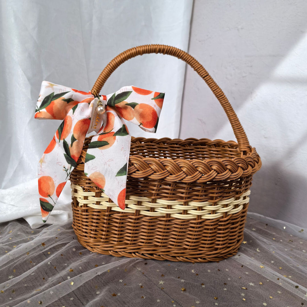 Women elegant handwoven shopping basket Stornfield