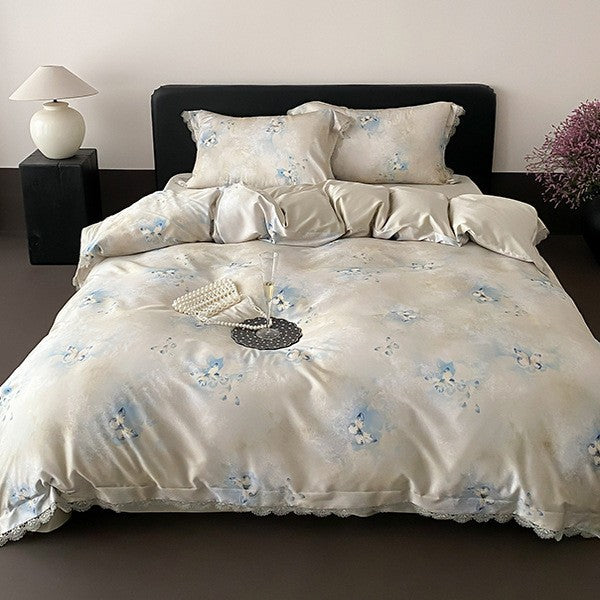 Premium bedding made of fine satin with watercolored floral design and lace edge