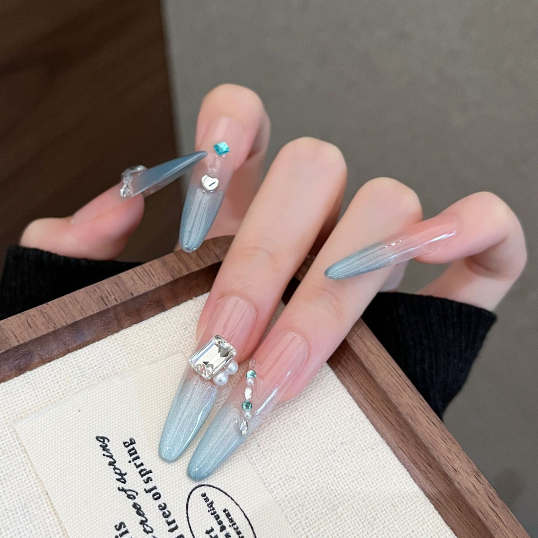 Elegant Rhinestone-Embellished Stiletto Press-On Nail Set Stornfield