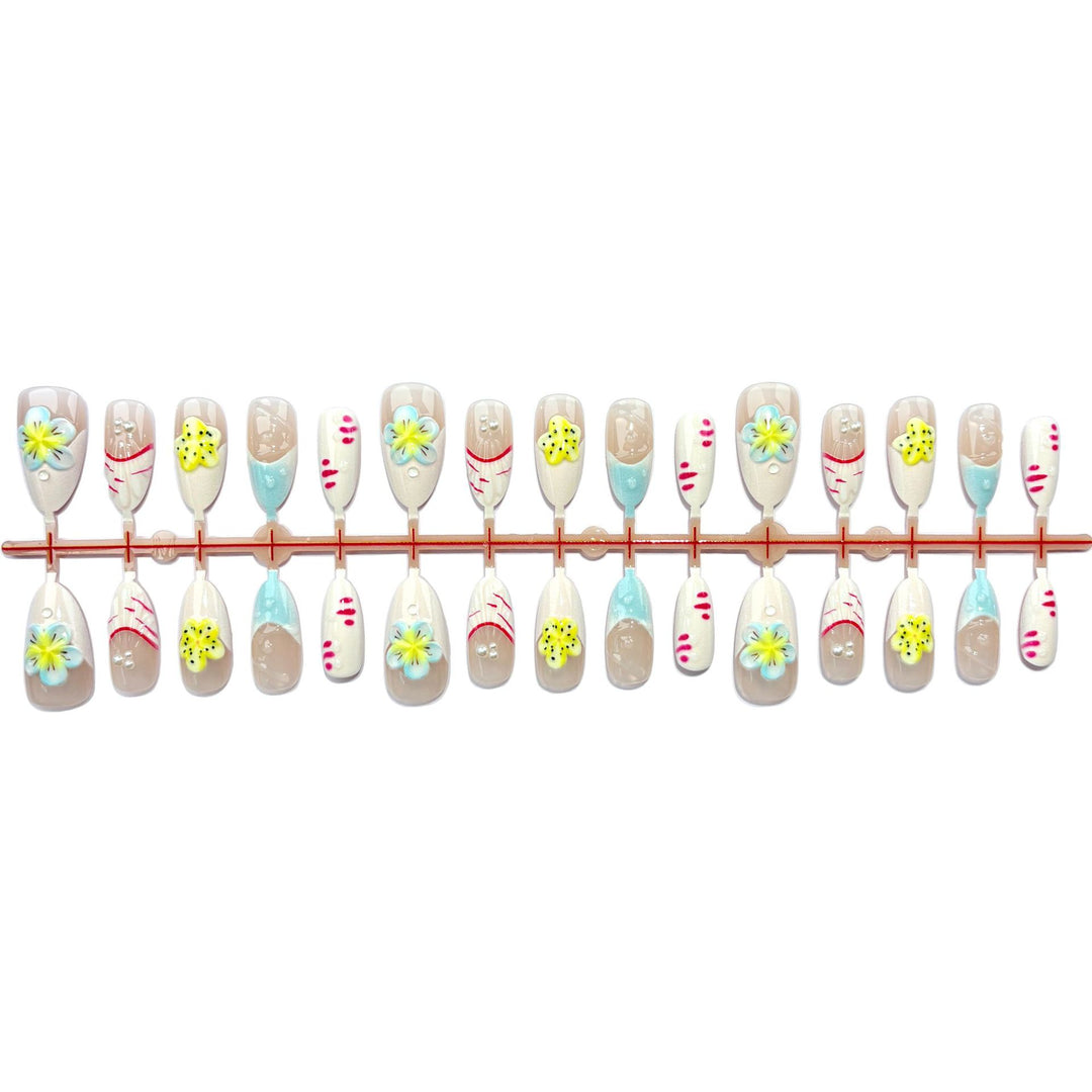 Artistic Floral-Embellished Press-On Nail Kit