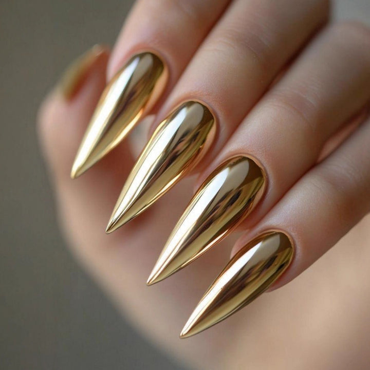 Elegant and Shiny Stiletto Artificial Nails Stornfield
