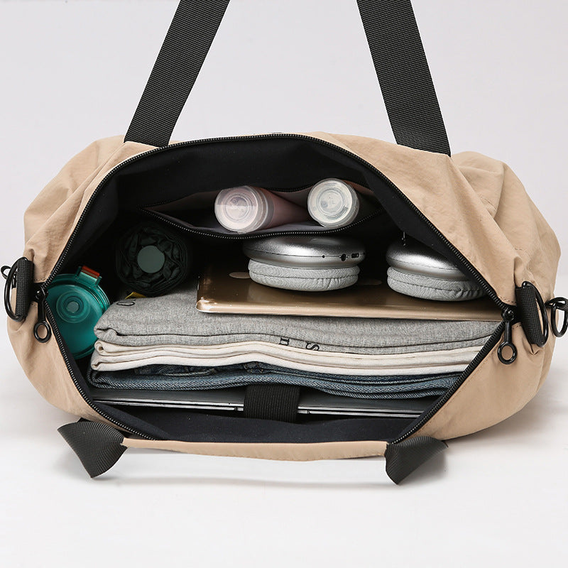 Women practical and stylish travel bag Stornfield