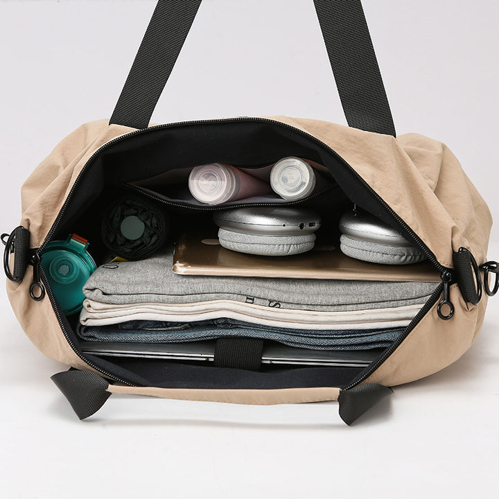 Women practical and stylish travel bag Stornfield